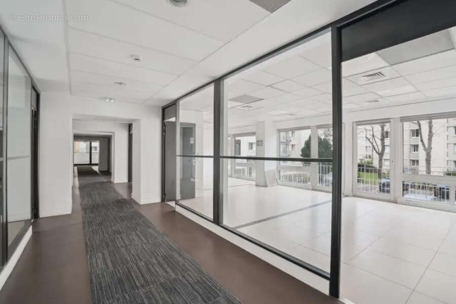 Commerce à PARIS-15E