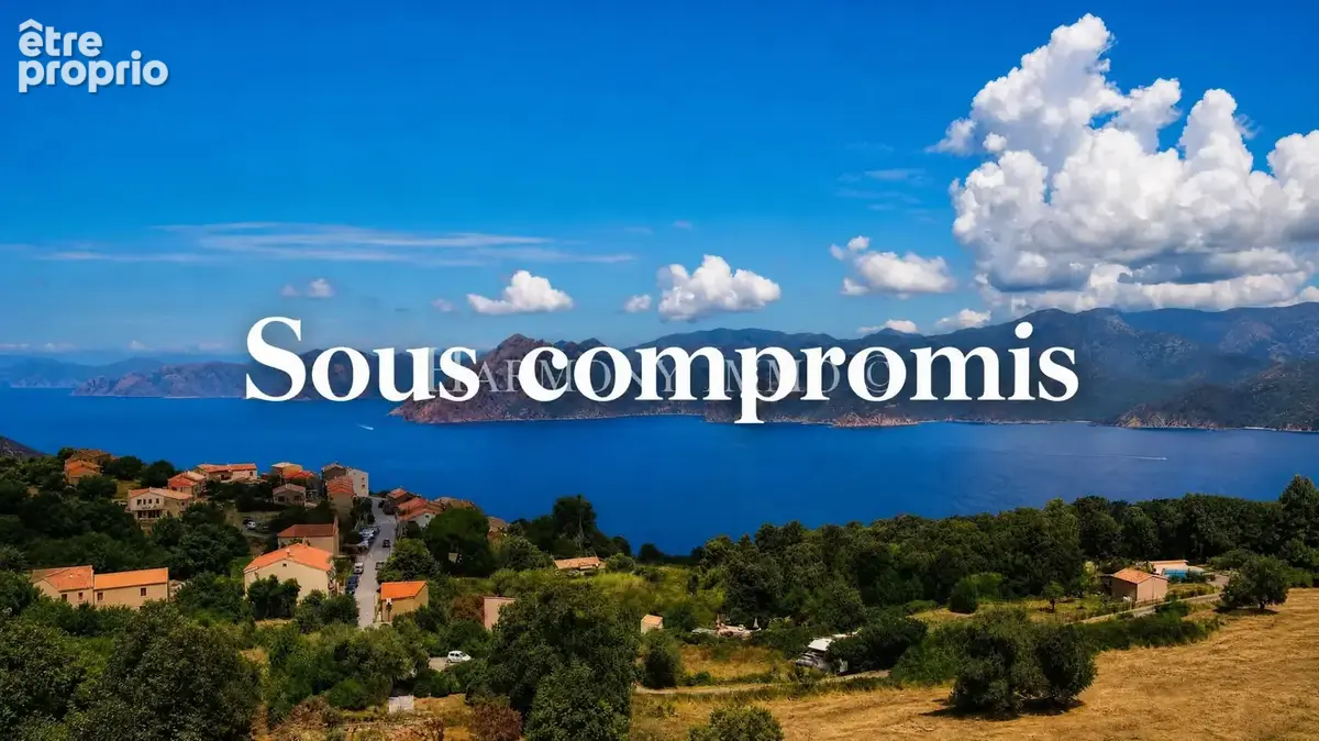 Photo Terrain à Piana au prix de 275 000€
