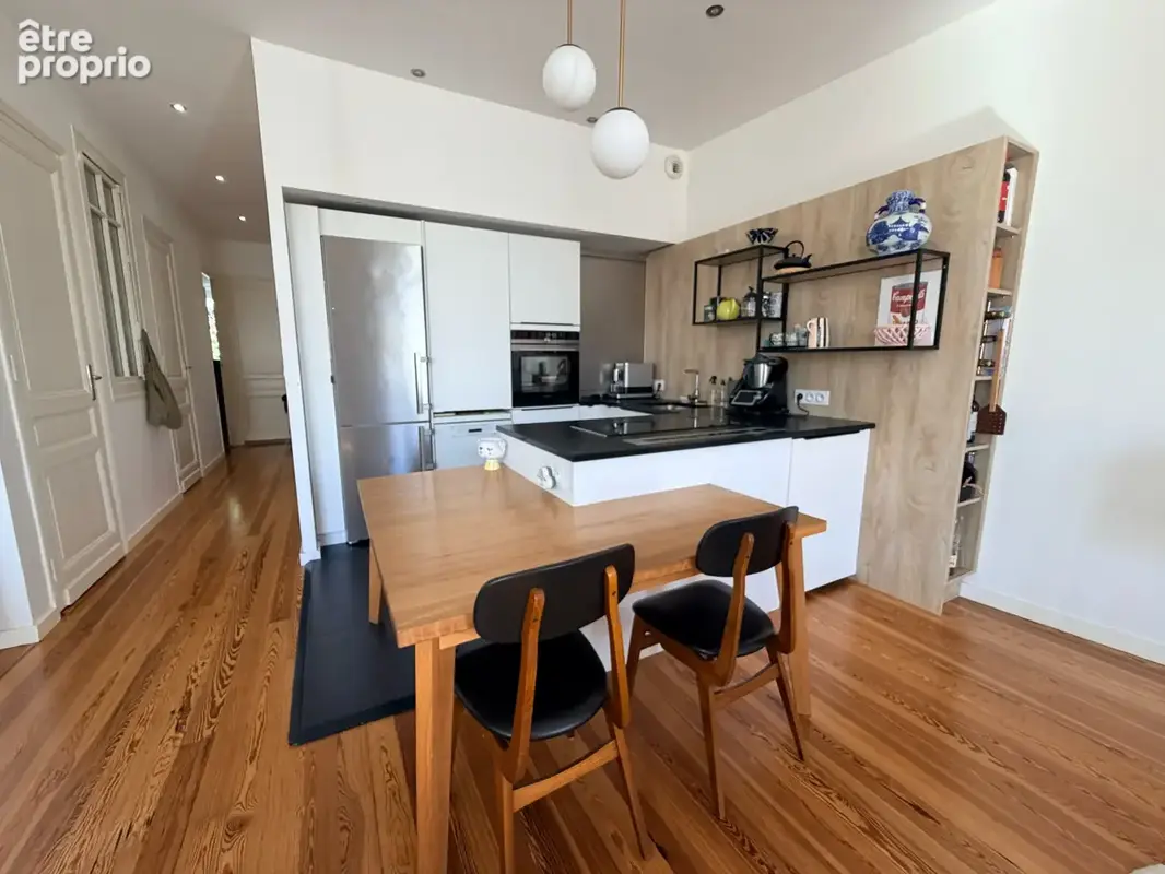 3 pièces 95 m2  de charme rénové - Quartier Le Tondu - photo 11