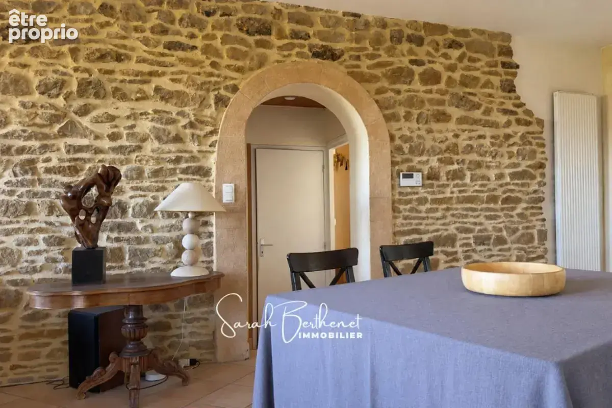 Maison 8 pièces 215 m² à vendre à Saint-Germain-Sur-L'arbresle (69210) - photo 2