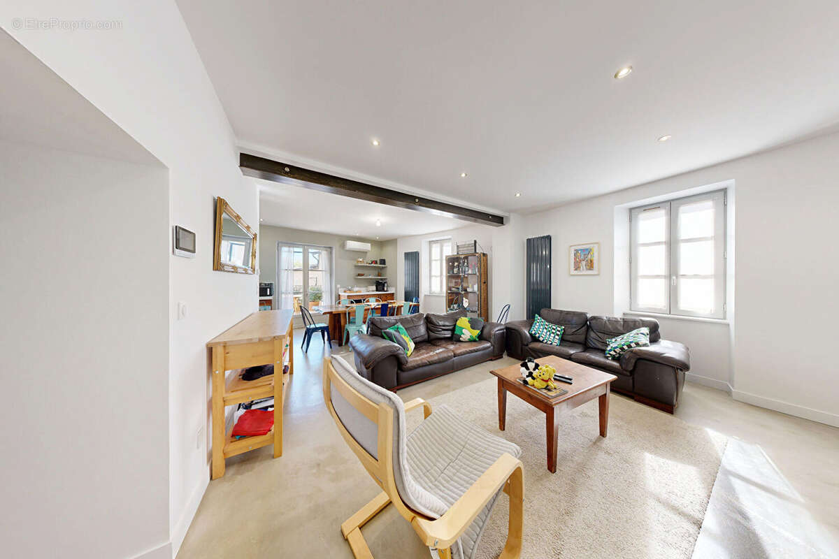 Maison Pernes Les Fontaines 8 pièce(s) 210 m2 - photo 7