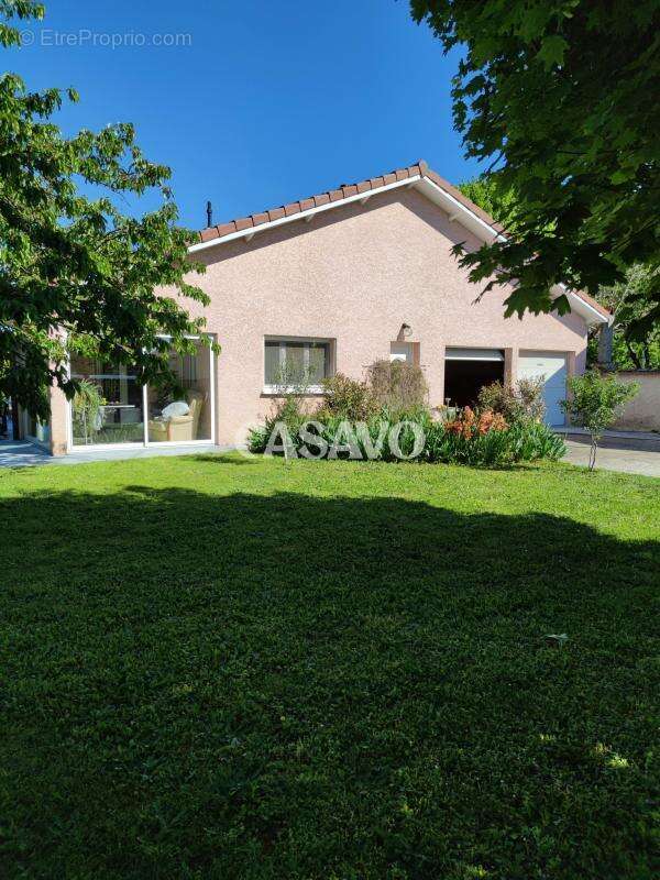 Vente Maison 4 pièces de 121m² - 38230 Tignieu-Jameyzieu - photo 9