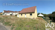 Photo 1 - Maison à MONTBOZON