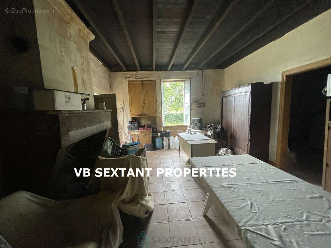 Maison à CIVRAC-SUR-DORDOGNE