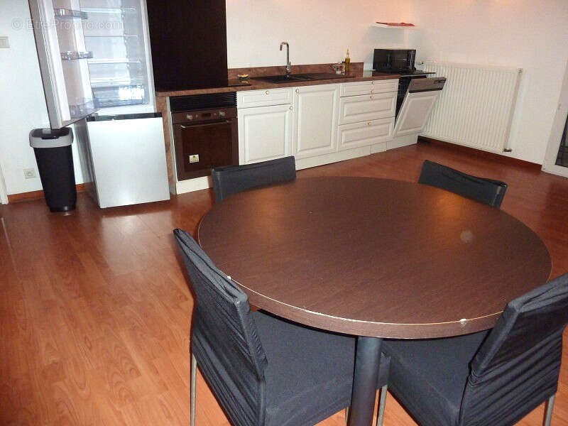 Maison à CONTREXEVILLE