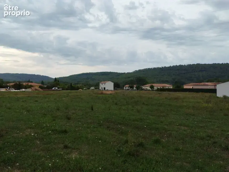 Terrain 1 566 m² à vendre à Salernes (83690) - photo 4
