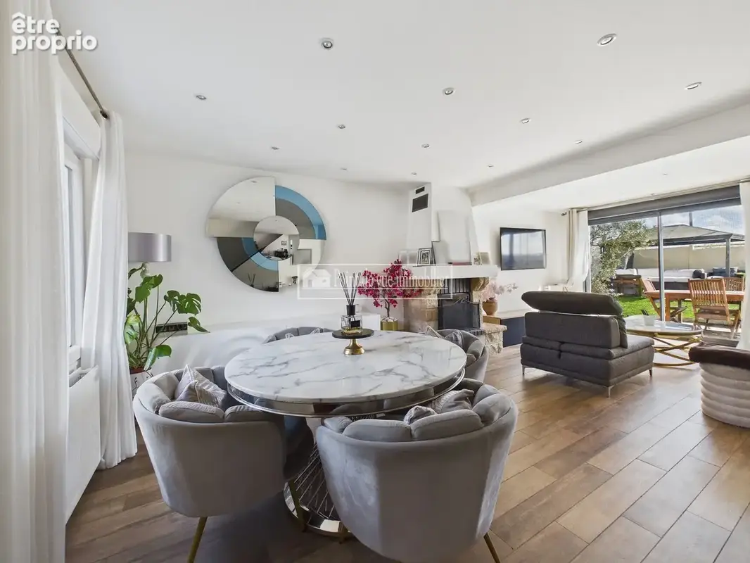 Maison 6 pièces 133m2 sur 342m2 de terrain - photo 2
