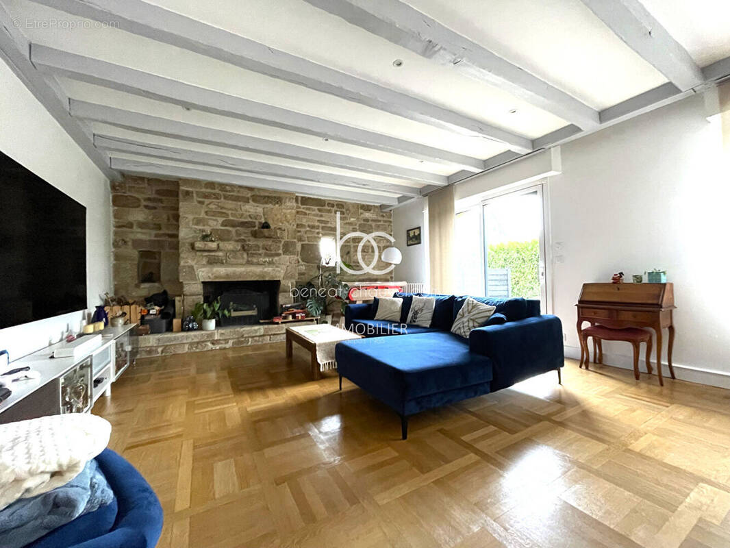Maison à PLOEREN