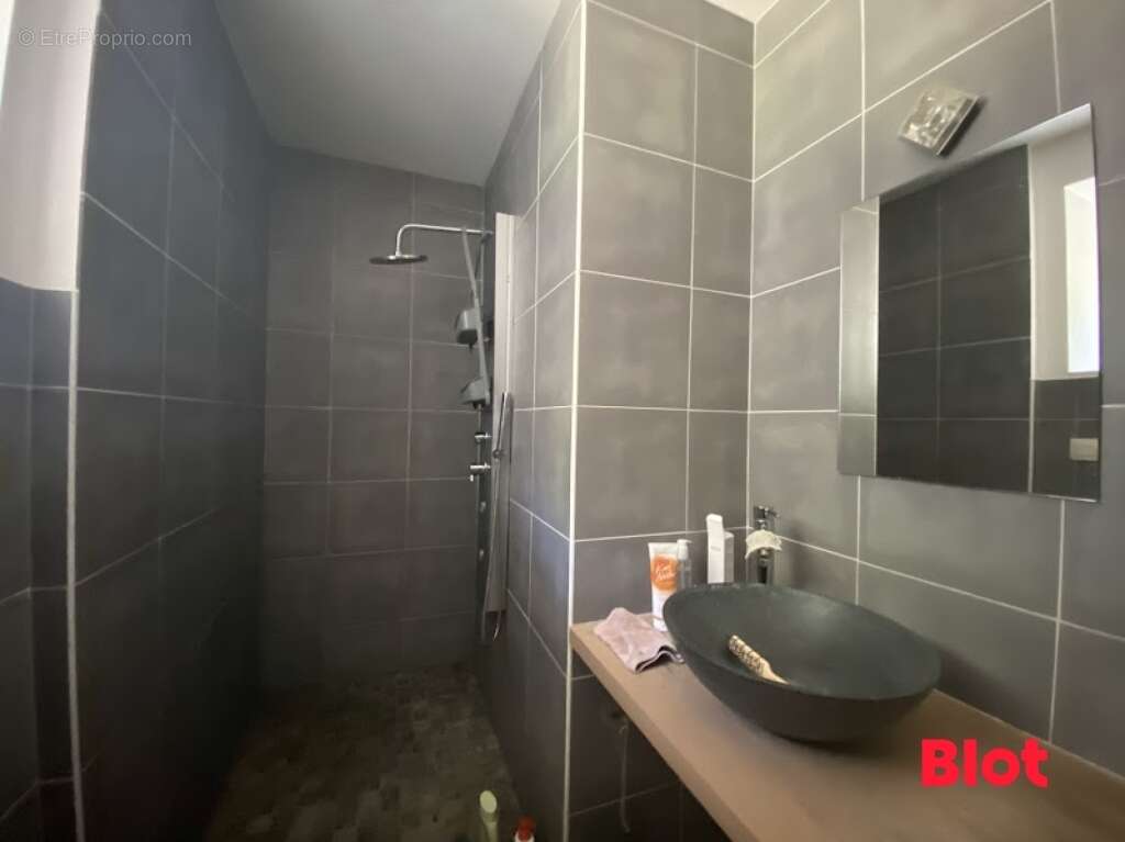 Maison à VERN-SUR-SEICHE