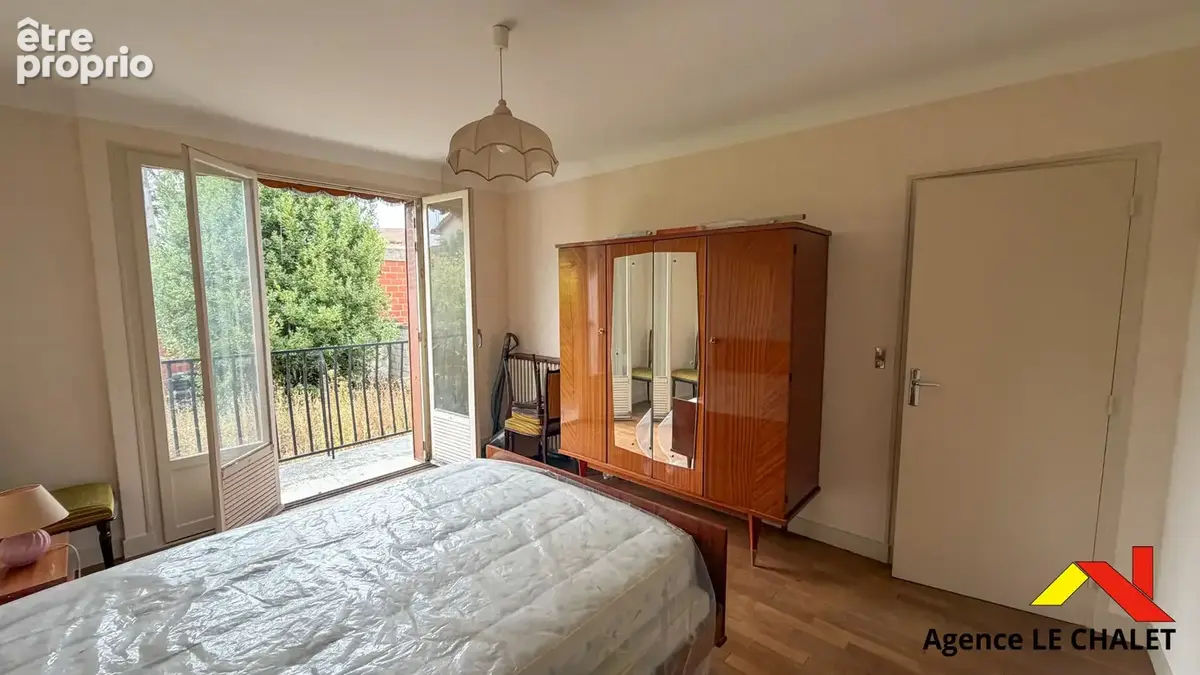 Rare à villeneuve-le-roi -108 m² esprit maison - jardin, garage & fort potentiel - photo 6