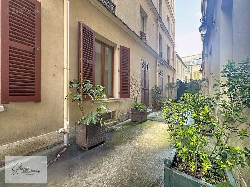 Appartement à PARIS-11E