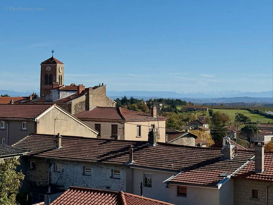 Maison à SOUCIEU-EN-JARREST