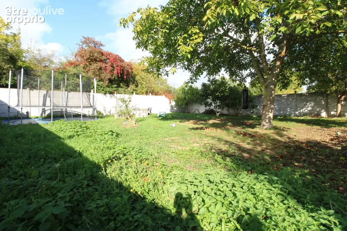 grande maison individuelle de 211 m²+garage 3 voitures ,carport sur un terrain de 900 m² - photo 1