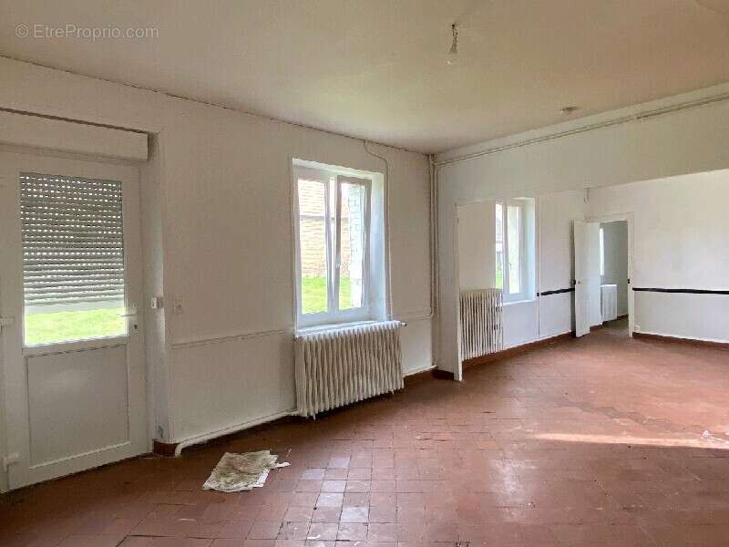 Maison à RESSONS-SUR-MATZ