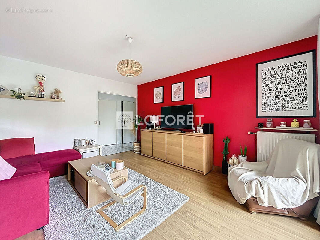 Appartement à VERNEUIL-SUR-SEINE