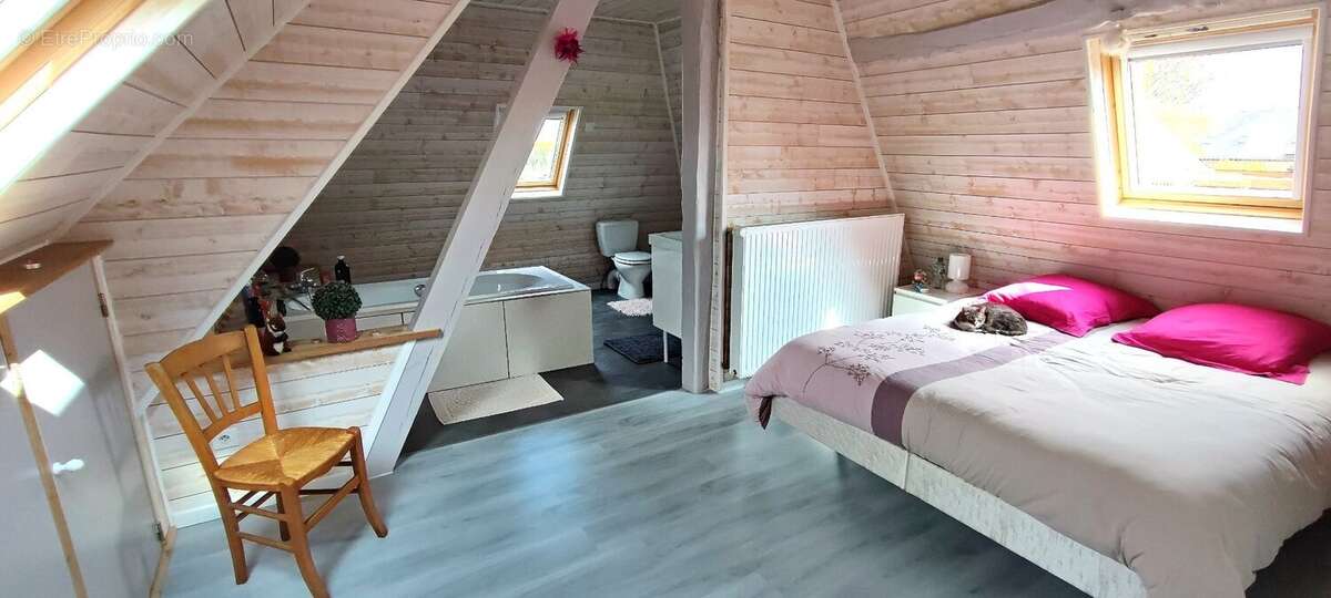 Maison à LE NEUBOURG