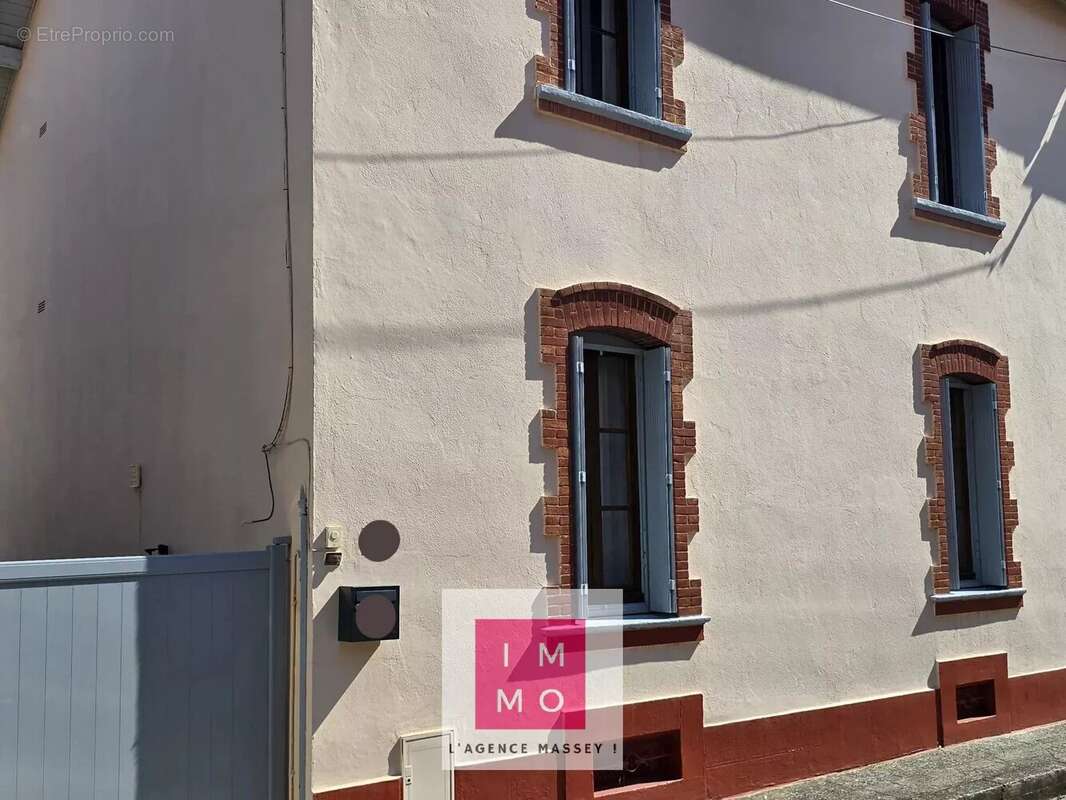Maison à TARBES