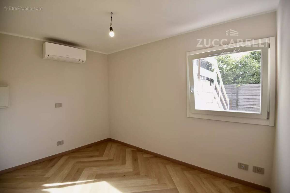 Maison à ROQUEBRUNE-CAP-MARTIN