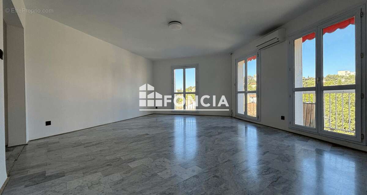 Appartement à NIMES