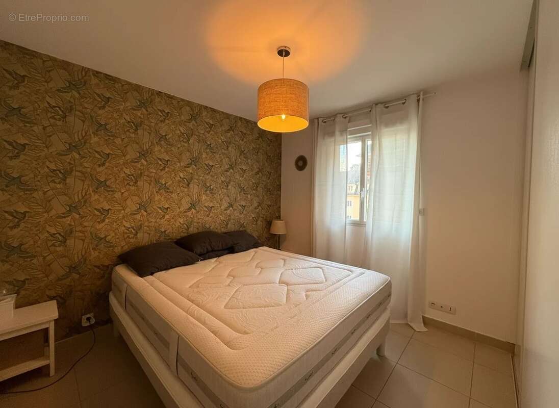 Appartement 42 m² à Saint-Arnoult  - photo 6