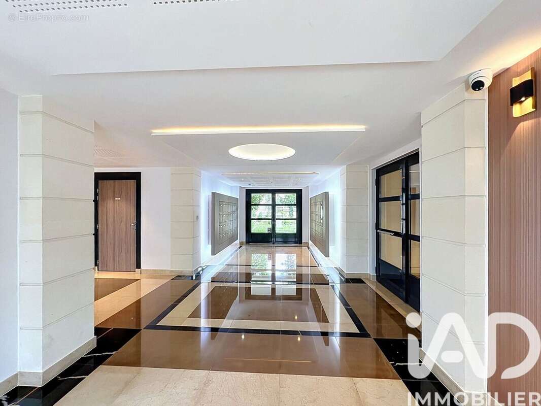 Photo 9 - Appartement à LE PLESSIS-ROBINSON