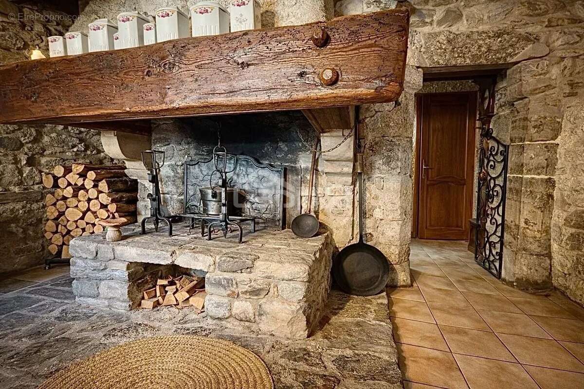 Maison à MARGENCEL
