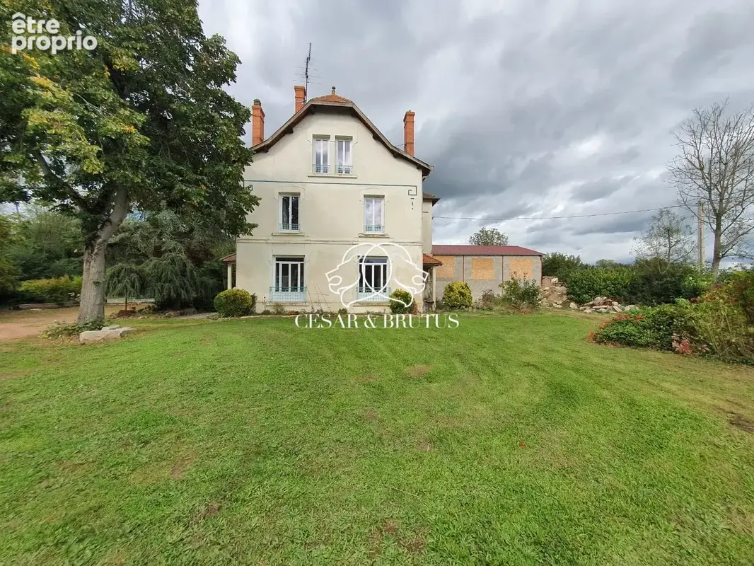 Photo Appartement à Mably au prix de 598 500€