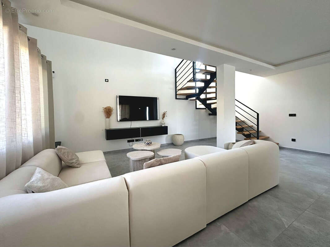 Maison 5 pièces à vendre à Romans-sur-Isère - photo 3