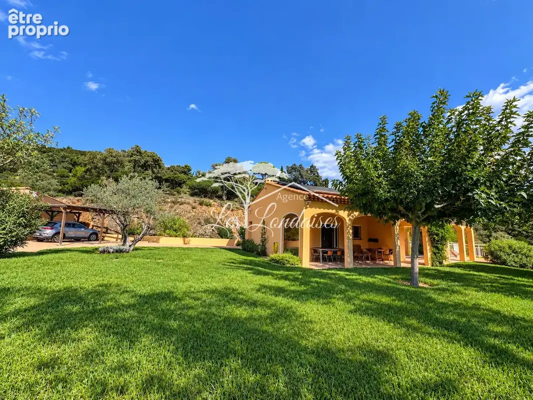 La londe-les-maures   villa d’exception sur un hectare, vue mer panoramique & piscine à débordement - proche c - photo 7