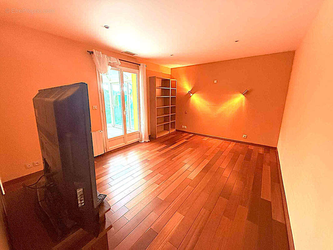 Maison à SAINT-LOUBES