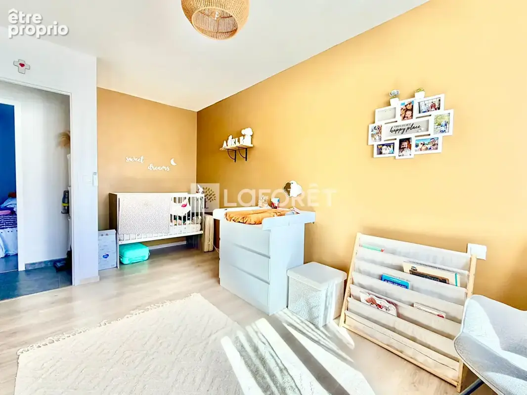 Maison récente en R+1. 4 chambres sur 816m2 terrain avec piscine - photo 8