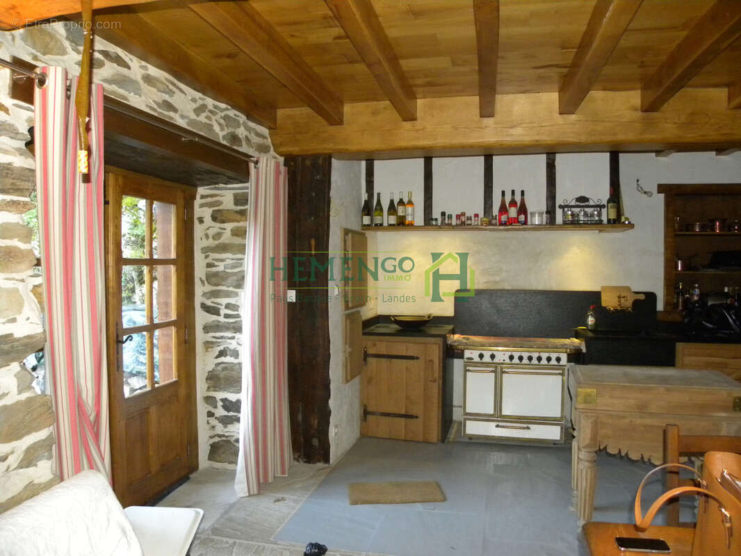 Maison à ARNEGUY