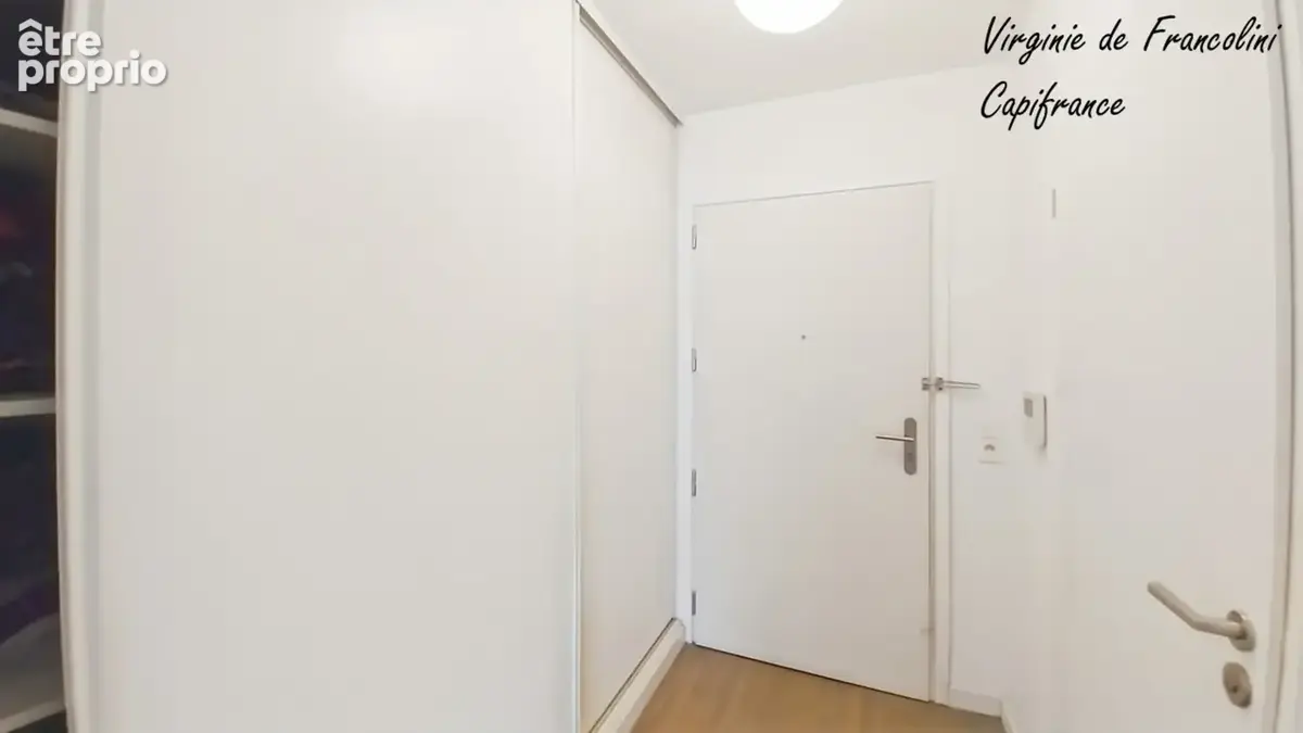 Maisons-Alfort-Quartier Charentonneau-A vendre studio 30,57m2- Résidence 2014-Proche commerces, transports,marché - photo 9