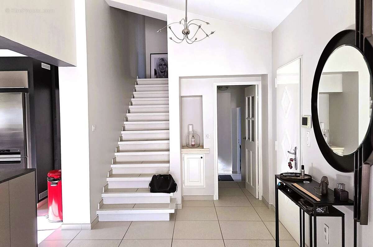 Maison à VILLENEUVE-LES-AVIGNON