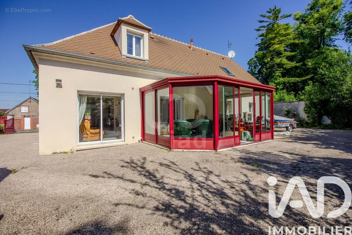 Photo 1 - Maison à CHOISY-AU-BAC