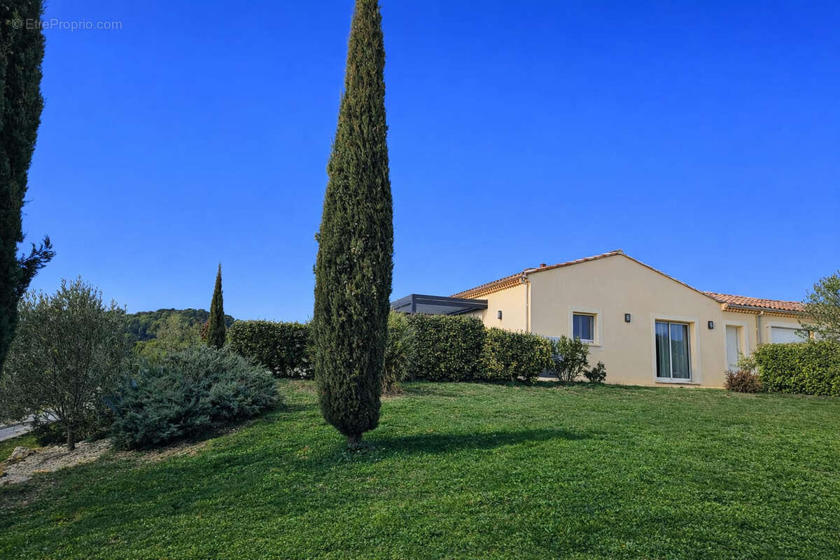 Proche nyons - superbe villa avec piscine au calme - photo 4