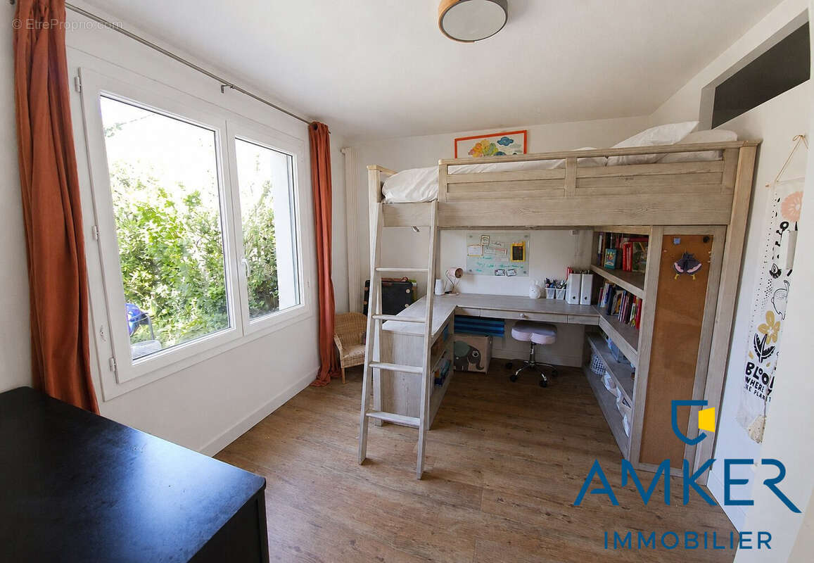 Chambre jardin - Maison à NANTES
