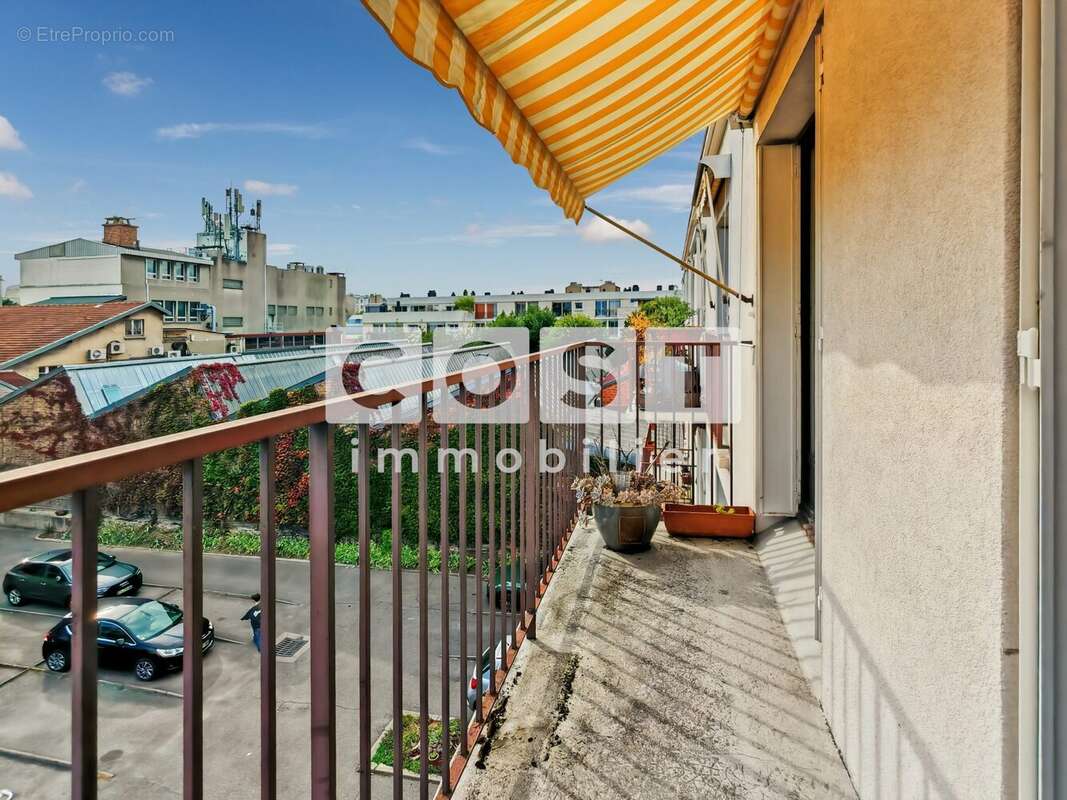 Appartement à COLOMBES