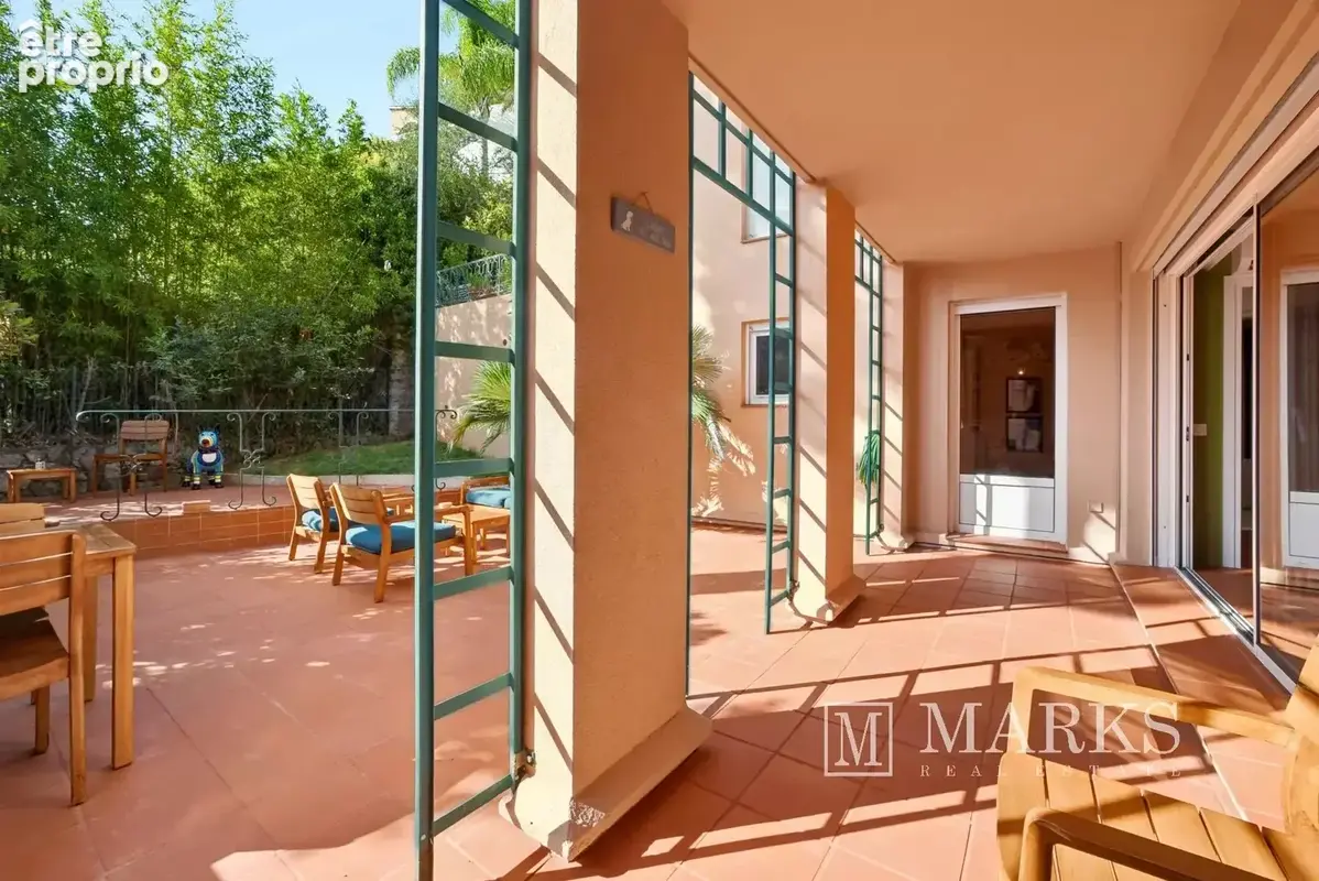 Appartement rénové d'une chambre avec grande terrasse orientée au sud - photo 4