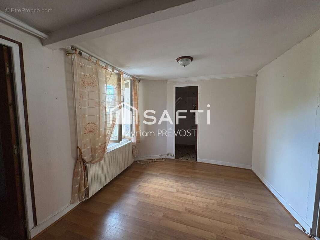 Maison 76 m² à Saint-Ambroix  - photo 3