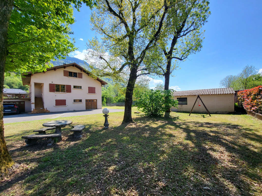 Maison à GRIGNON