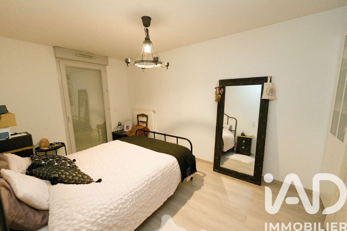 Photo 2 - Appartement à BEZANNES