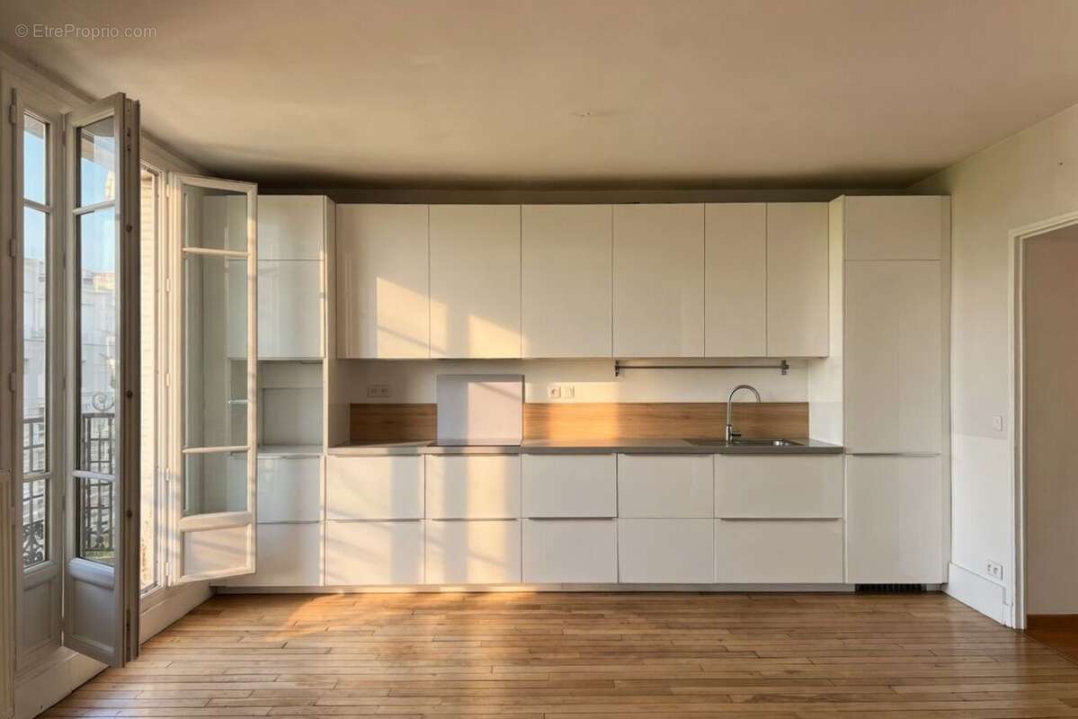 Appartement à SAINT-MAUR-DES-FOSSES