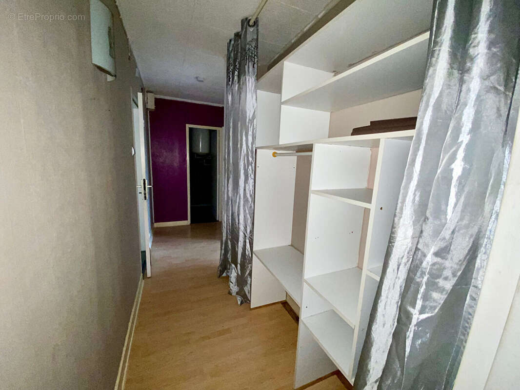 Appartement à NEUNKIRCHEN-LES-BOUZONVILLE