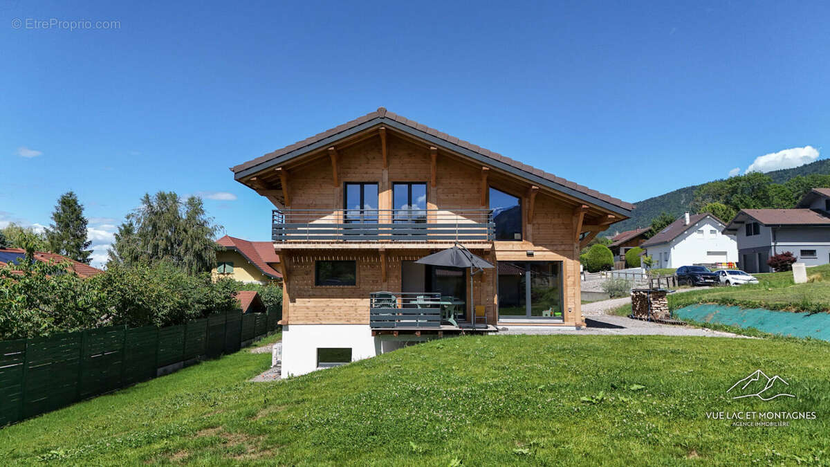 Maison à FESSY