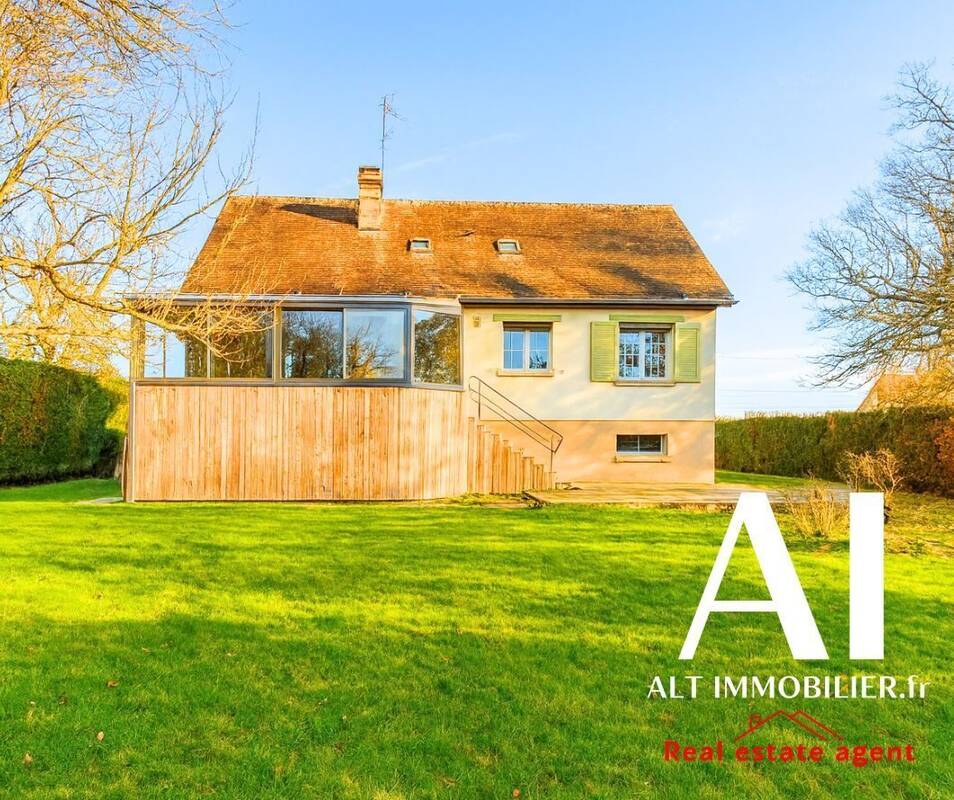 Maison à SAINT-GEORGES-EN-AUGE