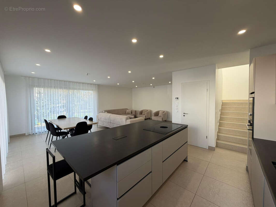 Maison à SAINTE-CROIX-EN-PLAINE