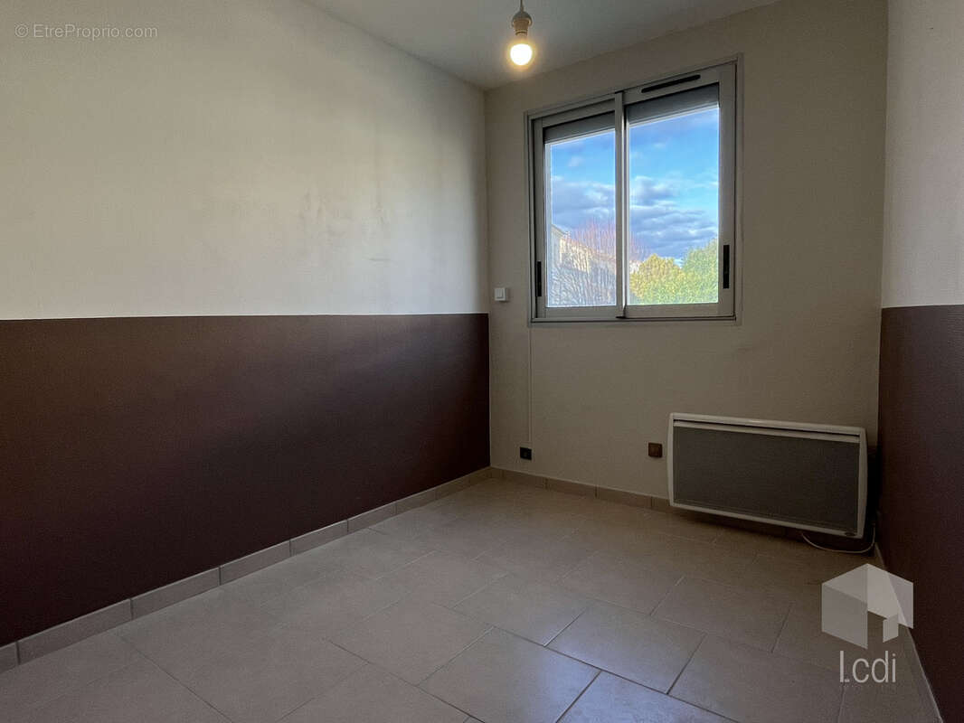Appartement à LE TEIL