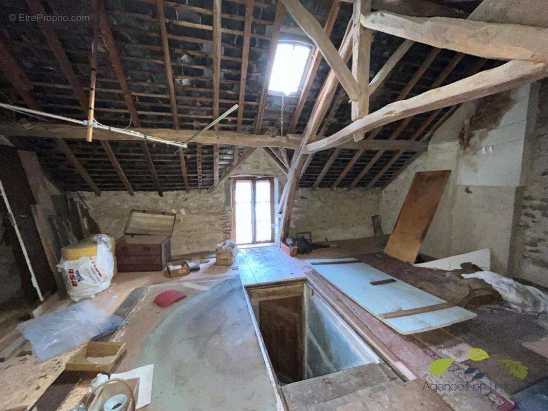 Maison à SAINT-AMAND-JARTOUDEIX