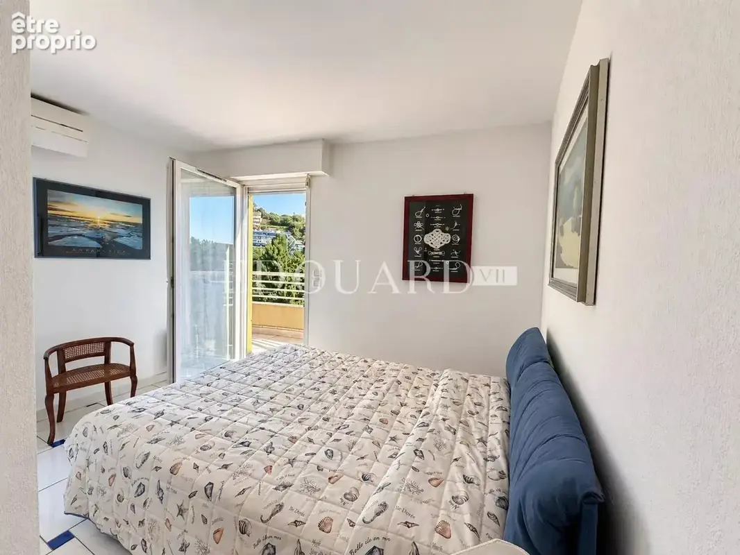En exclusivité trois pièces à vendre avec terrasse, belle vue dégagée et garage - photo 17